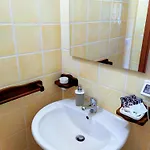 مزرعة للإقامة Agriturismo Su Recreu *